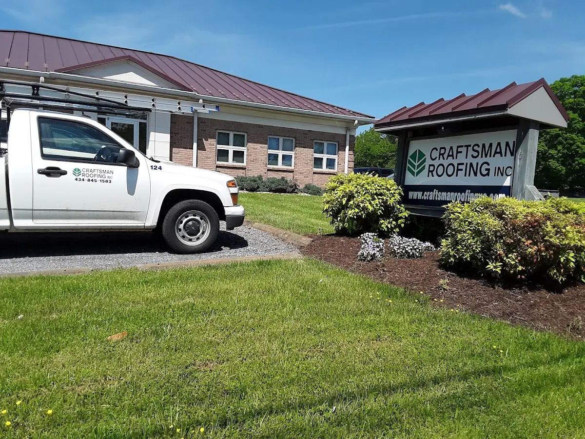 Quality Roof Replacement by experienced craftsmen in Knoll View Acres